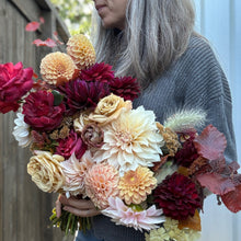 Load image into Gallery viewer, Bridal Bouquet