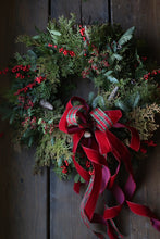 Load image into Gallery viewer, Living Holiday Wreath Workshops (November 20, 21, 22)